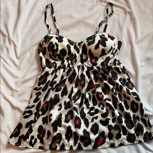Leopard tank